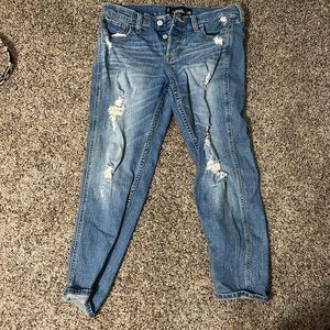 Hollister vintage boyfriend cropped skinny jeans size 26